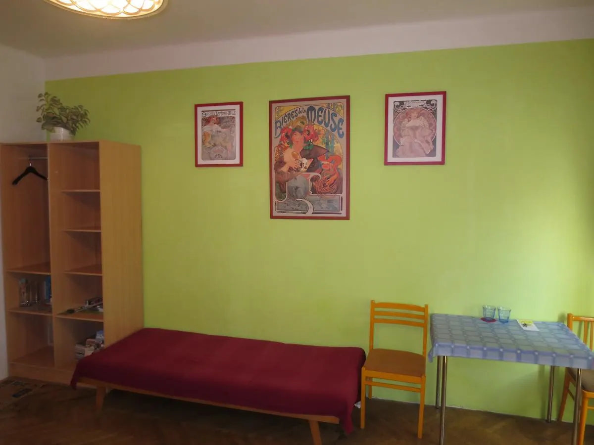Florenc 41 Albergue Praga República Checa
